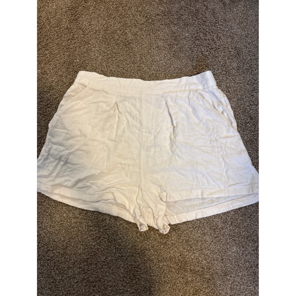 Rachel Paige Linen Blend Shorts L Cream Excellent Pleated High Waist STW611
